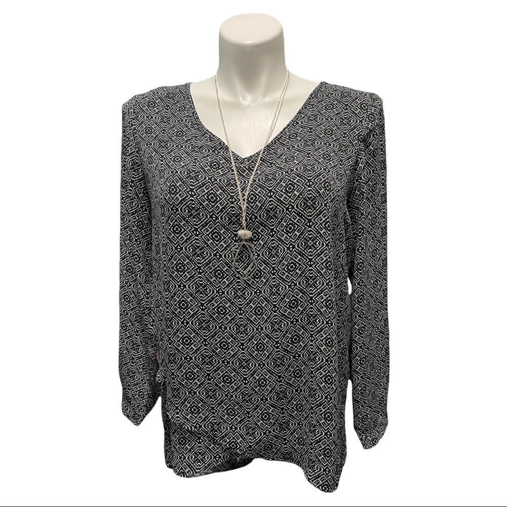 Chelsea & Theodore‎ V-Neck Crossover Design Aztec Print Blouse Top L